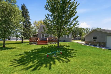 573 Stearns Avenue E Eden Valley MN 55329