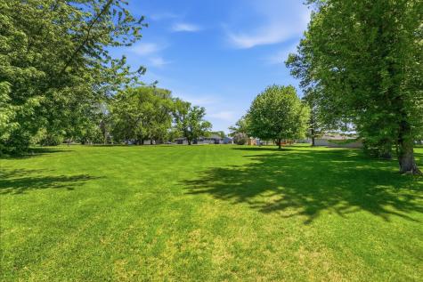 573 Stearns Avenue E Eden Valley MN 55329