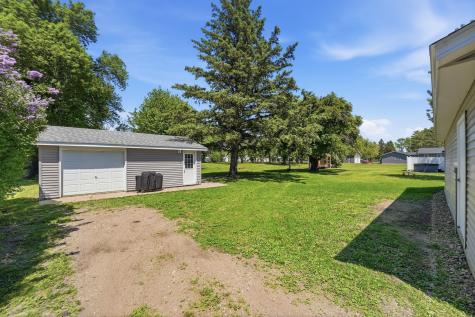 573 Stearns Avenue E Eden Valley MN 55329