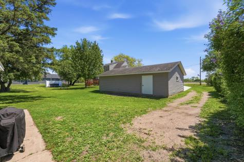 573 Stearns Avenue E Eden Valley MN 55329