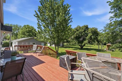 573 Stearns Avenue E Eden Valley MN 55329