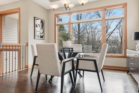 1978 Thom Drive Arden Hills MN 55112