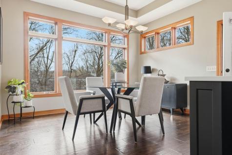 1978 Thom Drive Arden Hills MN 55112