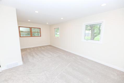 1202 Ridgeview Terrace NE Alexandria MN 56308