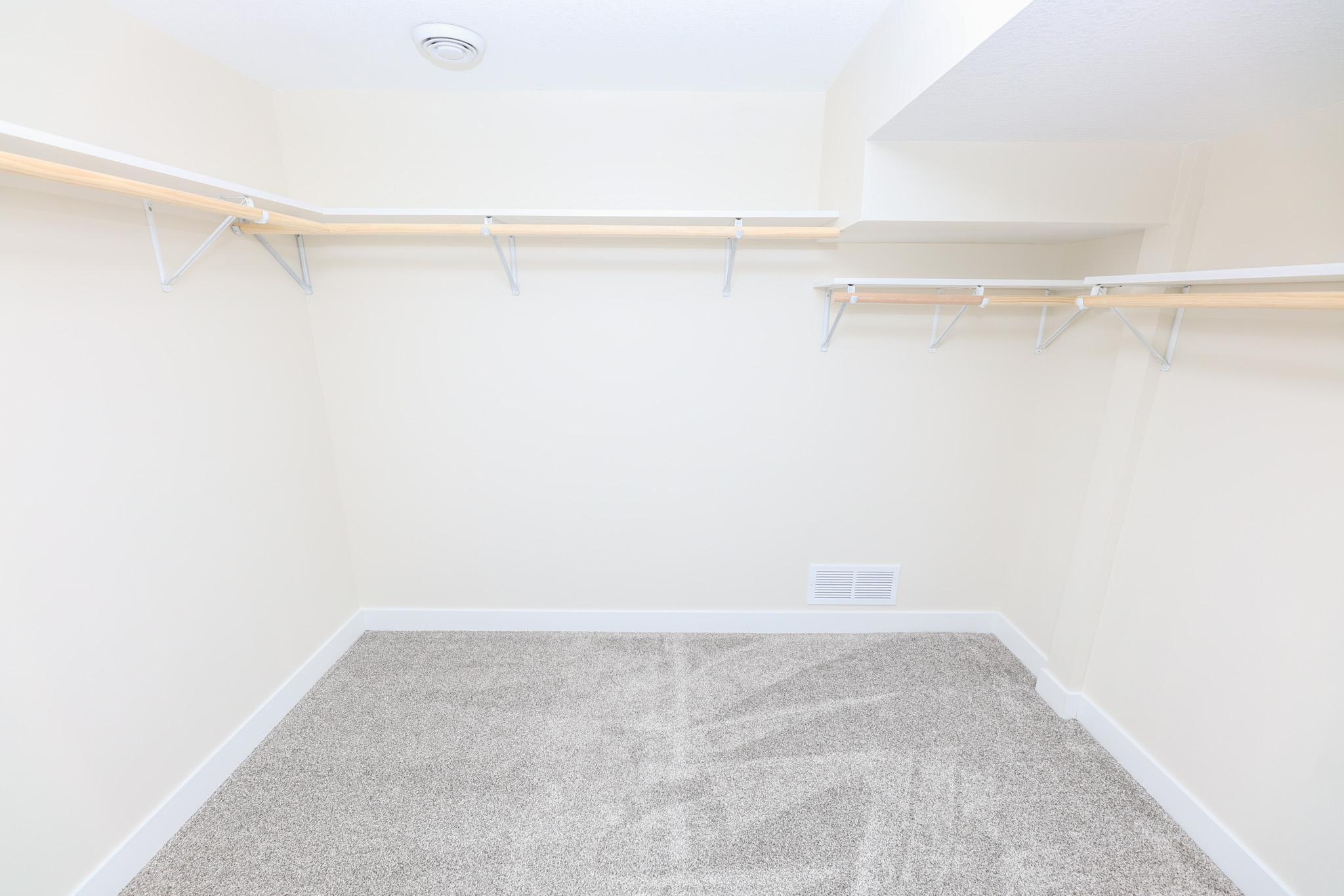 1202 Ridgeview Terrace NE Alexandria MN 56308