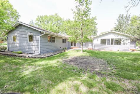 1202 Ridgeview Terrace NE Alexandria MN 56308