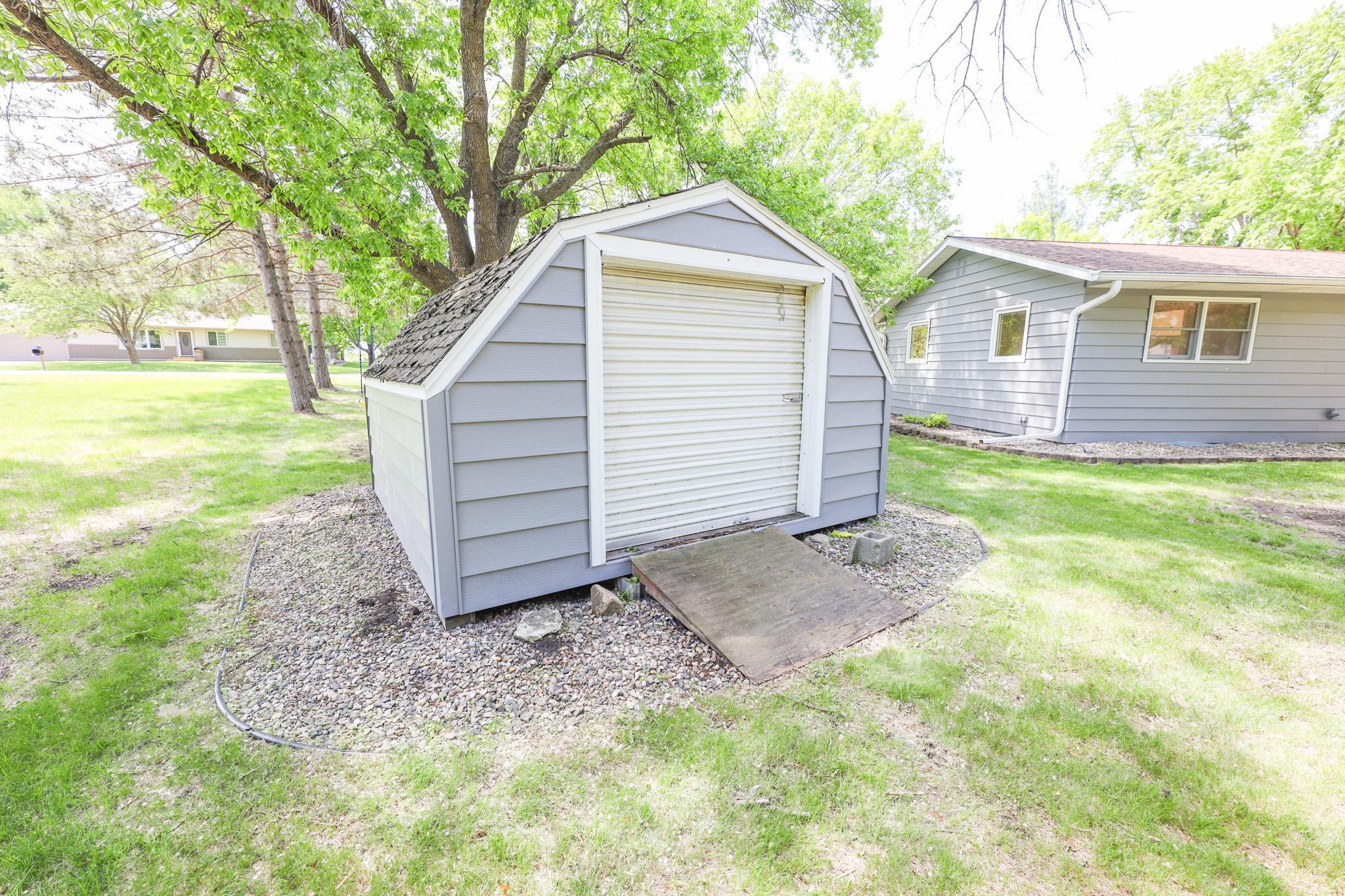 1202 Ridgeview Terrace NE Alexandria MN 56308