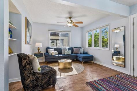 991 Minnehaha Avenue W Saint Paul MN 55104