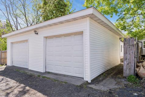 991 Minnehaha Avenue W Saint Paul MN 55104