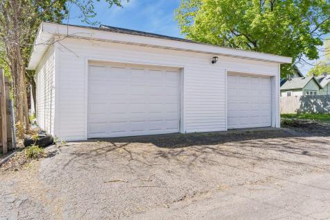 991 Minnehaha Avenue W Saint Paul MN 55104