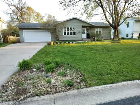 752 Lathrop Drive Northfield MN 55057