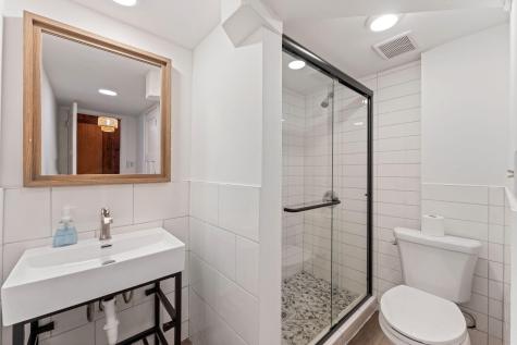 17046 Chiltern Hills Road Minnetonka MN 55345