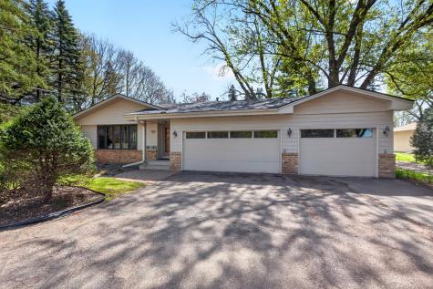 6929 Glenwood Avenue Golden Valley MN 55427