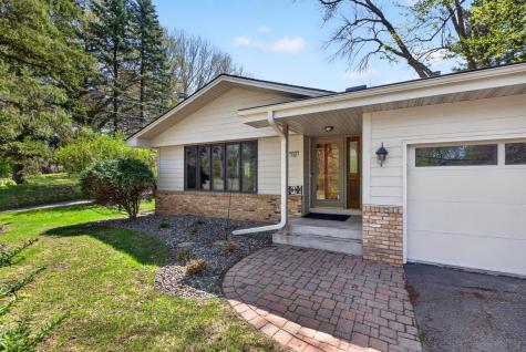 6929 Glenwood Avenue Golden Valley MN 55427