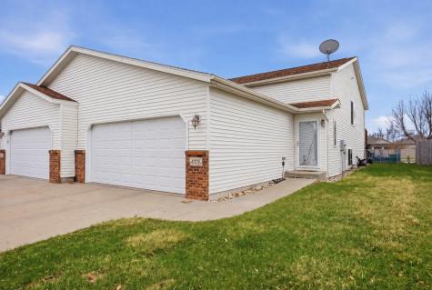 4326 39 1/2 Avenue S Fargo ND 58104
