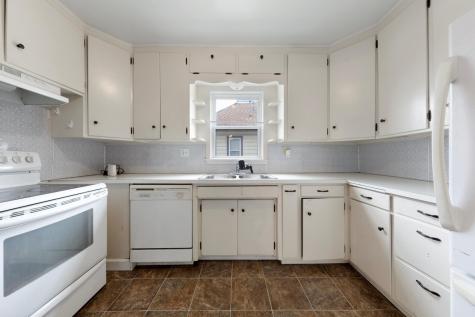 118 1st Street SW Faribault MN 55021