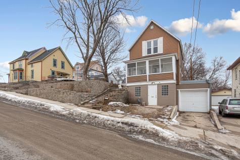 118 1st Street SW Faribault MN 55021