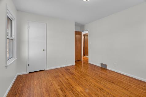 9109 Queen Avenue S Bloomington MN 55431