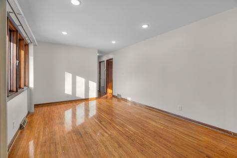9109 Queen Avenue S Bloomington MN 55431