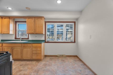 9109 Queen Avenue S Bloomington MN 55431