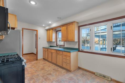 9109 Queen Avenue S Bloomington MN 55431