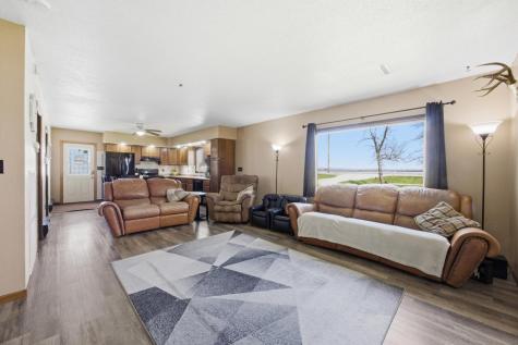 514 Chapin Drive Harwood ND 58042