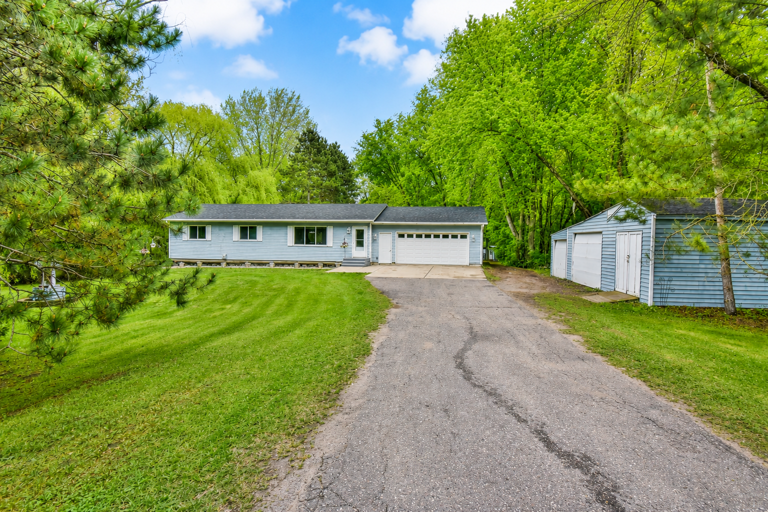 2404 76th Avenue Princeton MN 55371