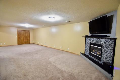 2404 76th Avenue Princeton MN 55371