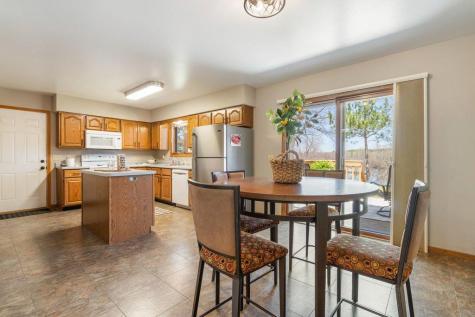 4437 Old Wells Road Eau Claire WI 54703