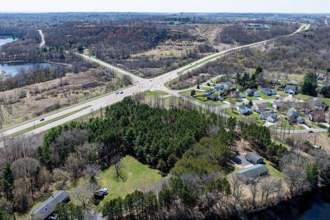 4437 Old Wells Road Eau Claire WI 54703