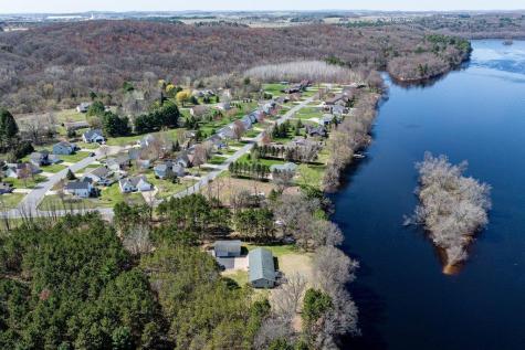4437 Old Wells Road Eau Claire WI 54703