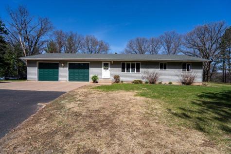 4437 Old Wells Road Eau Claire WI 54703