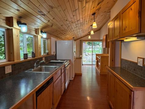 2161 Cardinal Lane Mound MN 55364