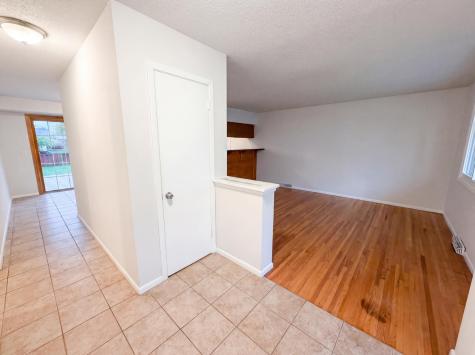 2807 Ohenry Road Brooklyn Center MN 55430
