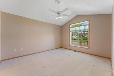 8725 Baxter Way Inver Grove Heights MN 55076