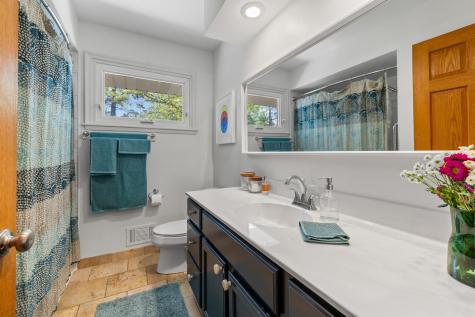 5320 Maddox Lane Edina MN 55436