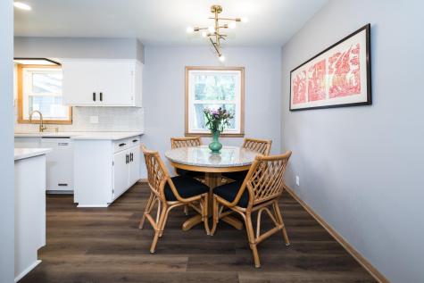 616 Esther Lane Woodbury MN 55125
