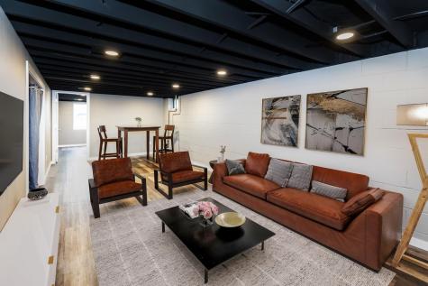 616 Esther Lane Woodbury MN 55125