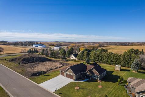 626 Lake Forest Circle Detroit Lakes MN 56501