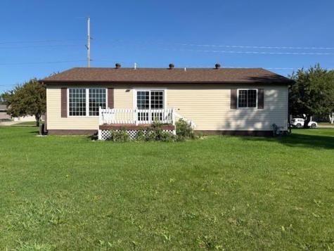 1114 Greenwood Street E Thief River Falls MN 56701