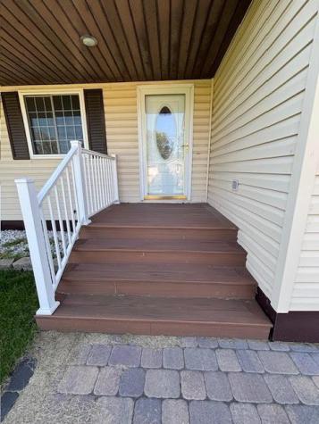 1114 Greenwood Street E Thief River Falls MN 56701