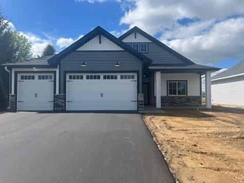1231 Honeysuckle Lane Cambridge MN 55008