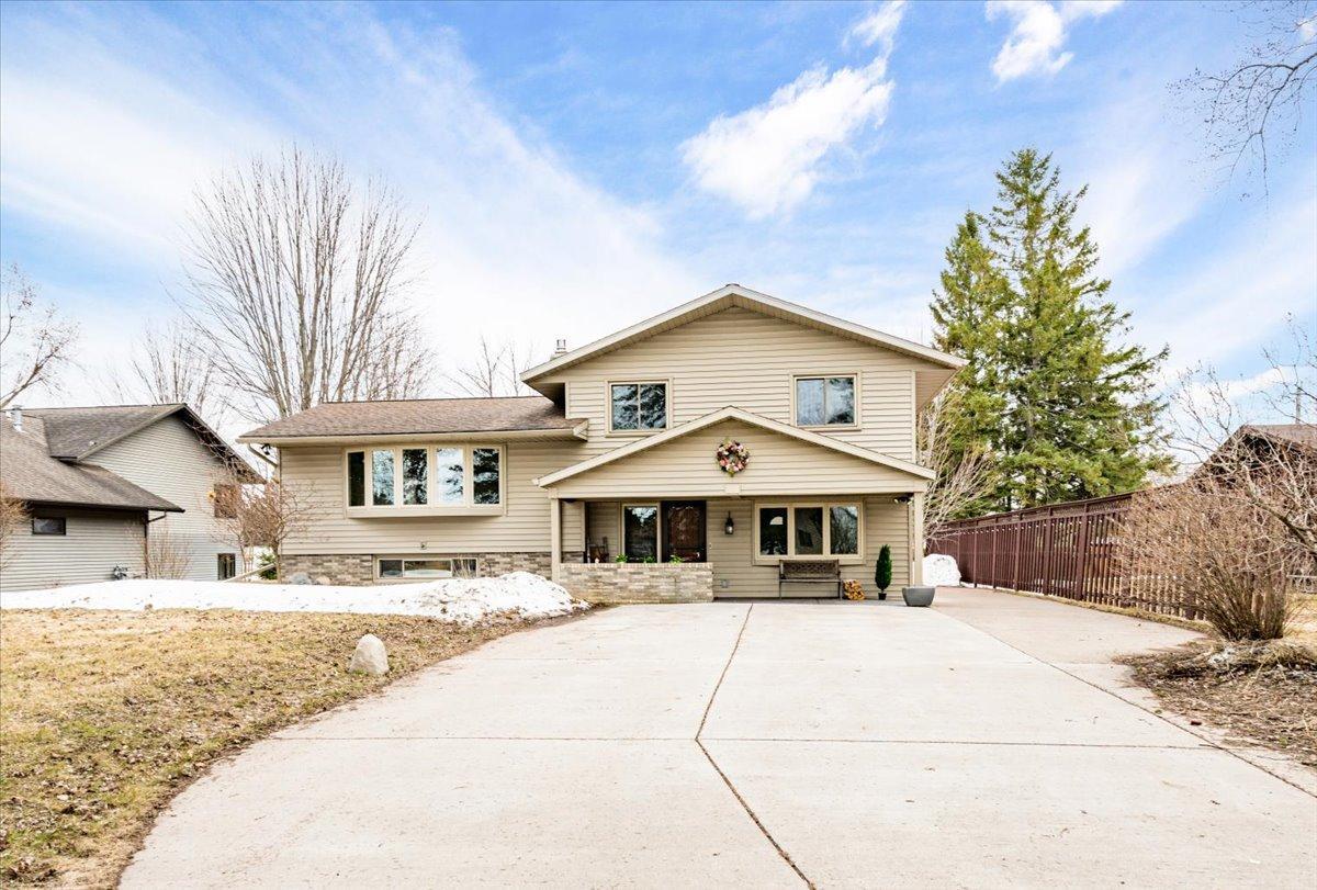 3908 N 21st Street Superior WI 54880