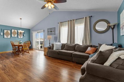 1106 Maplewood Avenue SW Isanti MN 55040