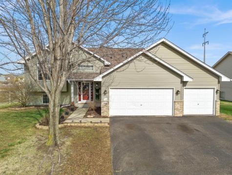 1106 Maplewood Avenue SW Isanti MN 55040