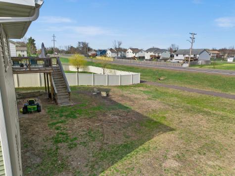 1106 Maplewood Avenue SW Isanti MN 55040