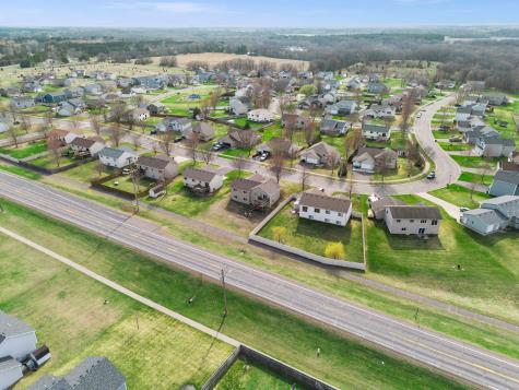1106 Maplewood Avenue SW Isanti MN 55040