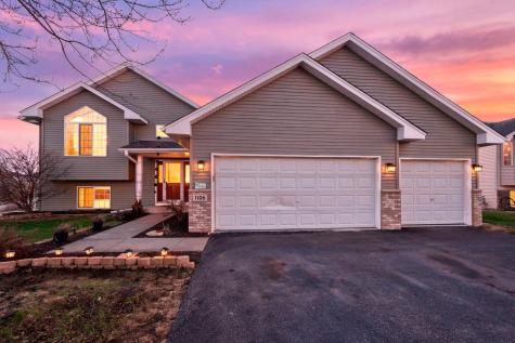 1106 Maplewood Avenue SW Isanti MN 55040