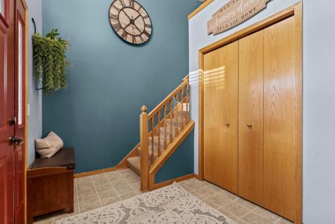 1106 Maplewood Avenue SW Isanti MN 55040