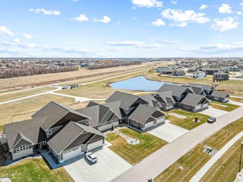 5900 31st Street S Fargo ND 58104